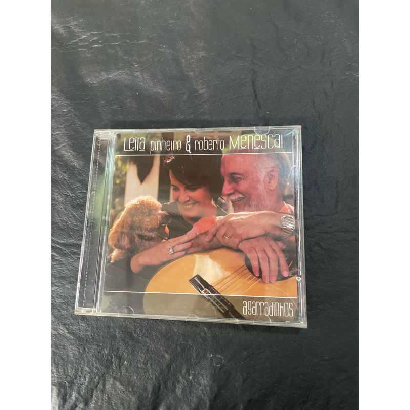 CD: Leila Pinheiro e Roberto Menescal Agarradinhos