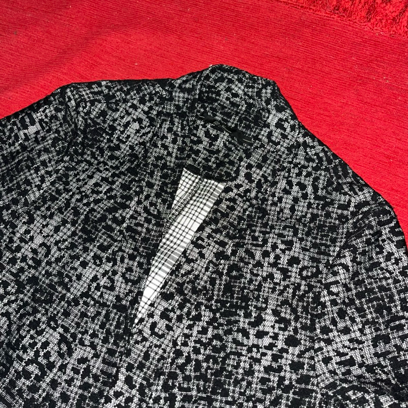 Blusa Casaco Blazer Preto Com Branco Tamanho G