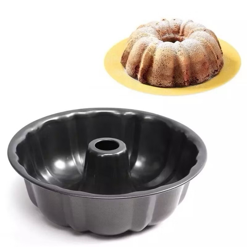 FORMA PARA BOLOS E PUDIM ANTIADERENTE | COM FURO CENTRAL | PÁSCOA | FORMA REDONDA | ASSADEIRA | COZINHA