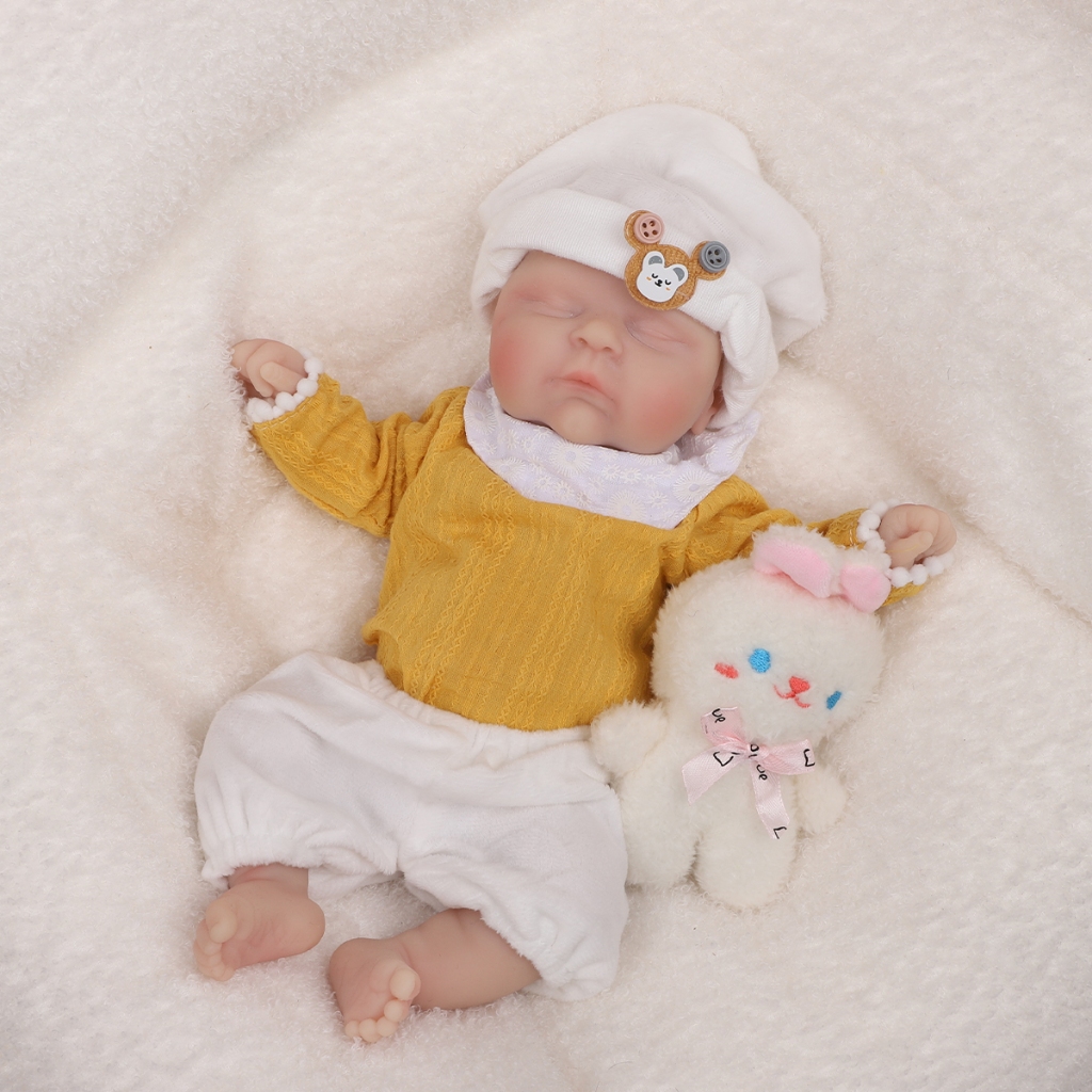 Bebê Reborn de Silicone Solido 35cm Menina Olho fechado Gordinho com Acessórios Brastoy em Oferta na Shopee