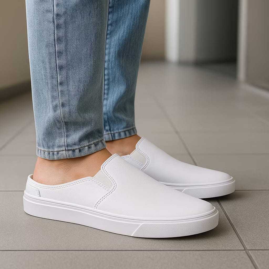 Mule Tenis de Couro Sintetico Iate Marinho Branco Preto Caramelo