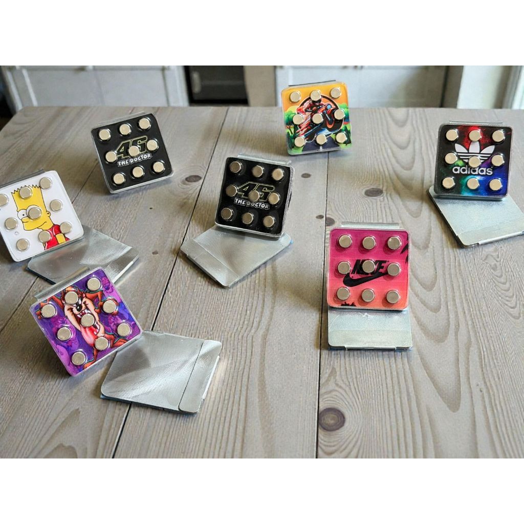 Suporte magnetico de moto para celular  com 9 imãs extra forte em Oferta na Shopee