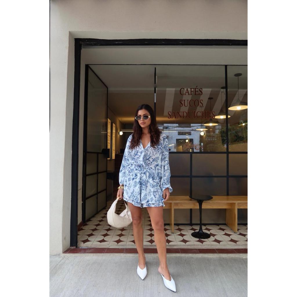 Conjunto camisa bata com shorts estampado em Oferta na Shopee