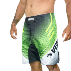 Bermuda Venum Fightshort Amazônia Feral Verde