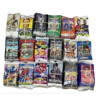 Kit 200 Cards Naruto - Pokemon - Lilo e Stich  Roblox - Dragon Ball - Yu-gi-oh = 50 Envelopes Cartinhas Figurinhas