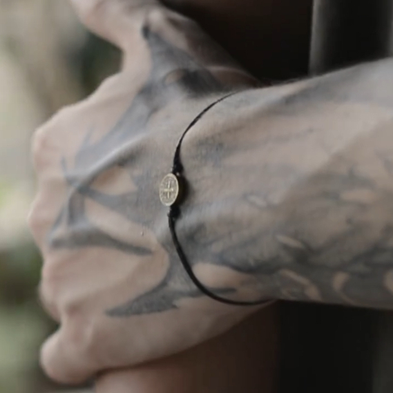 Pulseira Medalha São Bento Proteção e Fé Feminina Masculina Adulto Infantil Unissex Ajustável em Oferta na Shopee