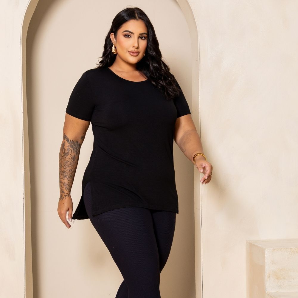 Vest Legging Plus Size Blusa Feminina Academia Comprida Cobre Bumbum Com Elastano