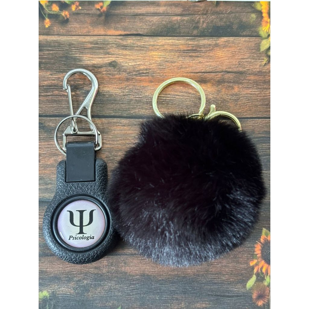 Chaveiro Psicologia Preto Profissão com mosquetão + Pompom Preto