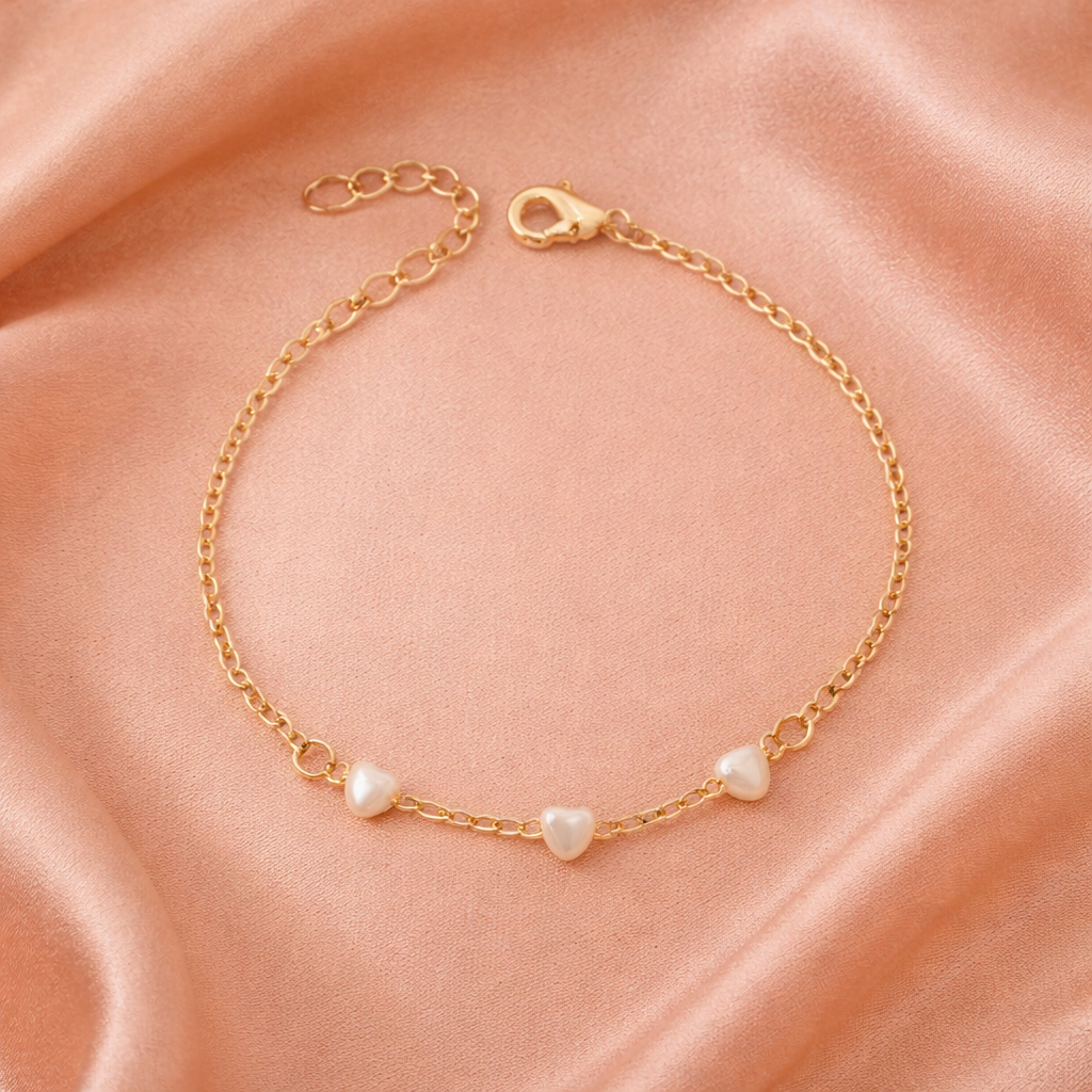 Pulseira Banho de Ouro 18K Infantil Elos Corações Vazados com Losango e Detalhe em Pérola