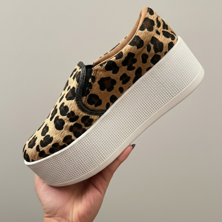 Tênis Feminino Tenehi Slip On Plataforma Animal Print Onça Sola Alta