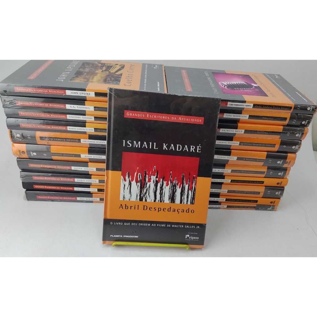 Livros da coleção Grandes Escritores da Atualidade