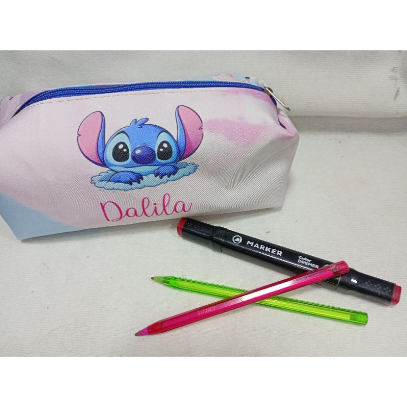 Estojo Escolar disponível pronta entrega nome Dalila e Loah