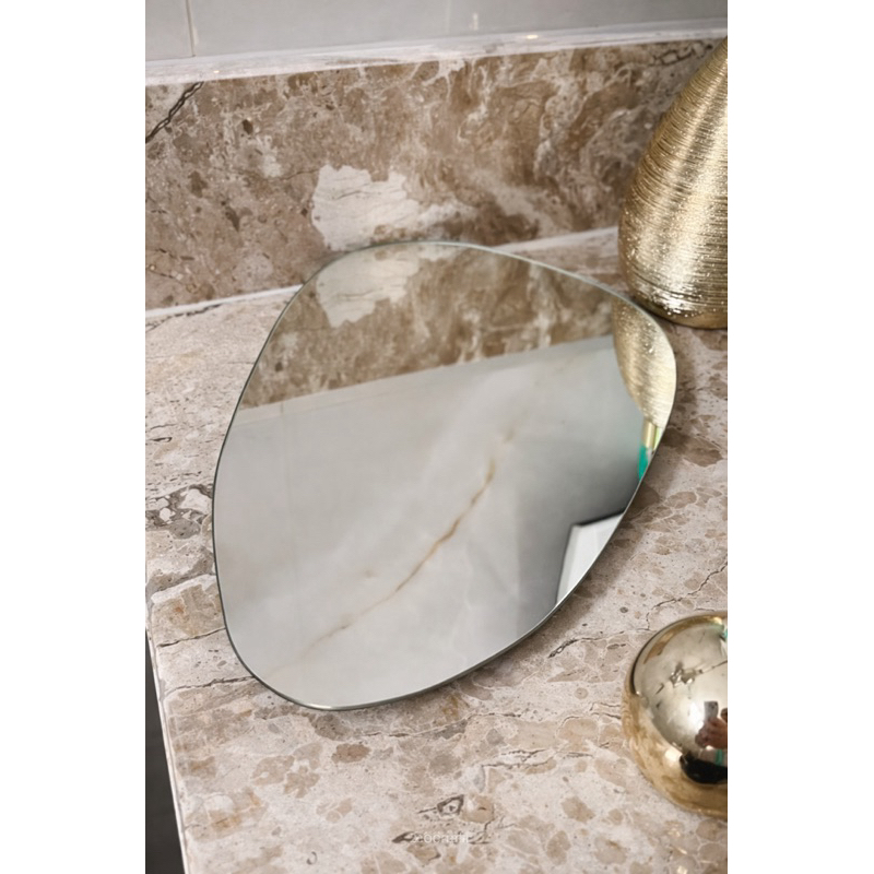 Bandeja Decorativa Orgânica 30x20 cm em Espelho