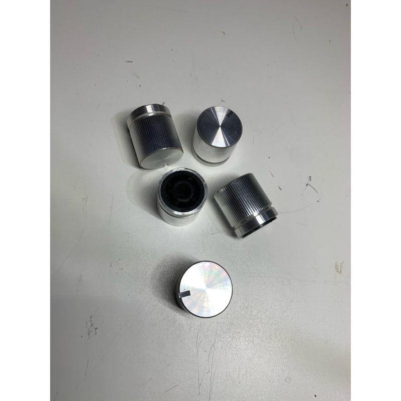 knob receiver Gradiente S95/125 e outros. Preço unitário