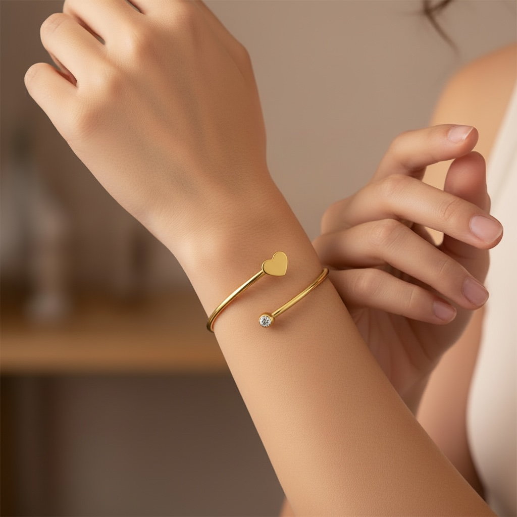 Bracelete Feminino Coração em Aço Inoxidável com Pedra de Zircônia em Oferta na Shopee