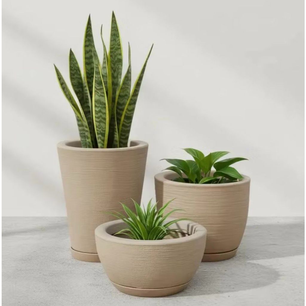 Kit com 3 Vasos Decorativo de Planta Escovado Polietileno Com Prato Cone + Bojo + Bacia