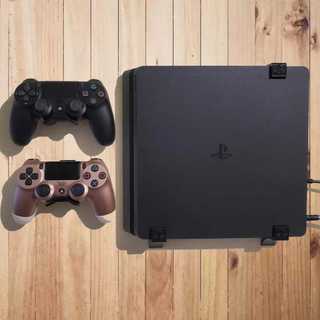 Kit Suporte De Parede Para Ps4 + 2 Suportes Para Controle