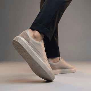 Tênis Masculino Casual Couro Legítimo Confortável Solado Alto Antiderrapante Dia a Dia Calce Fácil De Elástico Premium
