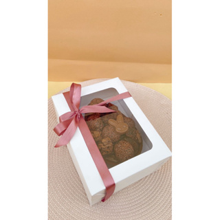 Caixa PARA OVO de Páscoa 3 em 1 Ajustavel (150/250/350gr) tampa com visor Branca (1 cavidade colher) em Oferta na Shopee