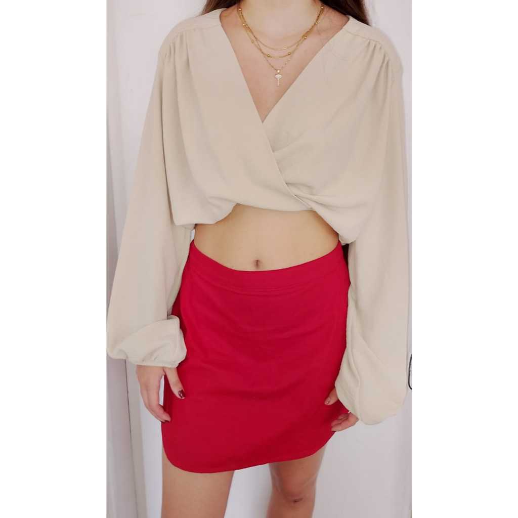 Moda Feminina, blusas e vestídos, Estilo Casual e confortável, (informações na descrição)