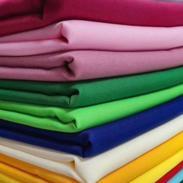 Oxford Liso tecido - 100% Poliéster (1,50m de largura) em Oferta na Shopee
