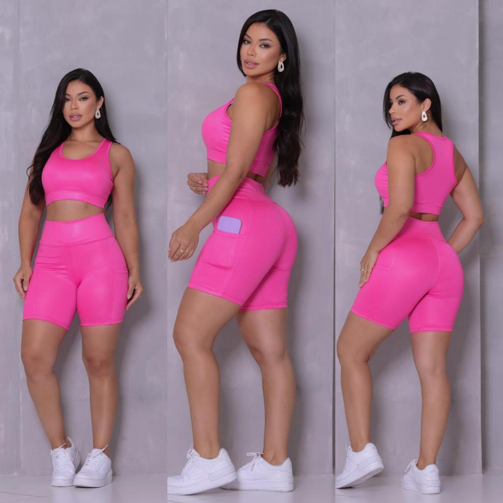 Conjunto Fitness Feminino em Cirre com Top Costas Nadador  Short Meia Coxa Bolso Celular P M G GG