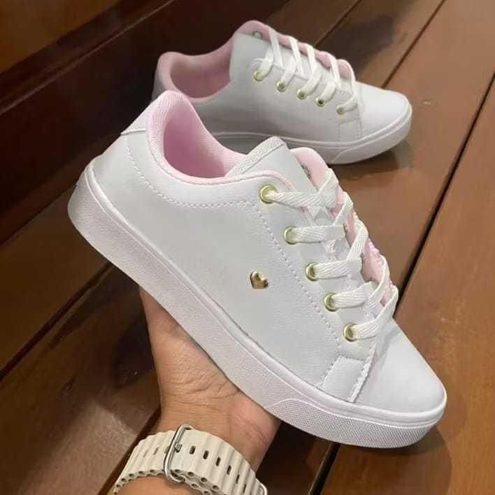 Tenis Femenino Casual Moda Basico Barato Co Ortavel — R$ 38,99 em Shopee, 22% OFF