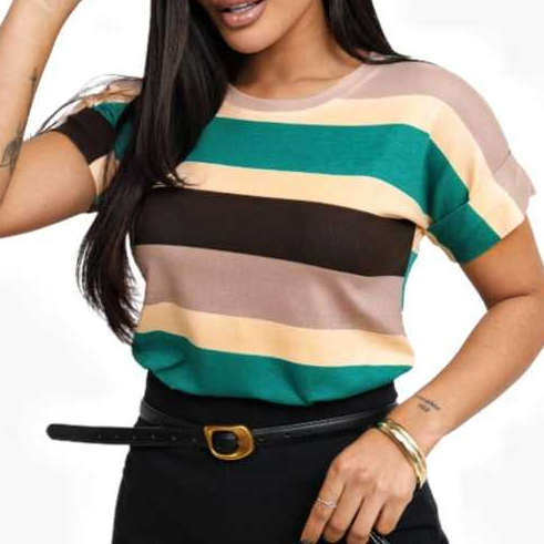 Blusa Camiseta T-shirt Listrada Feminina Manga Japonesa Moda Verão Inverno Tendência 2026 Estilosa e Moderna em Oferta na Shopee