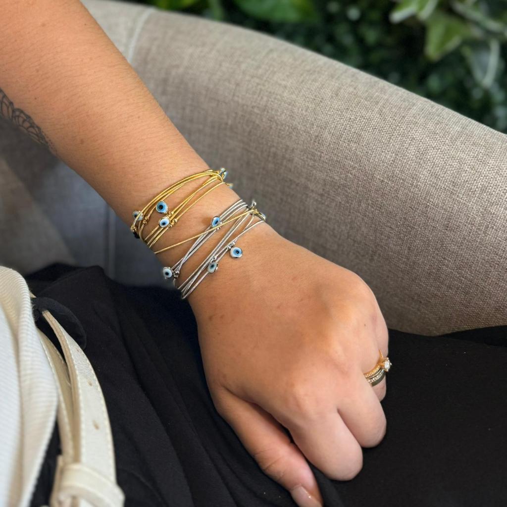 Pulseira Corda de Violão com Olho Grego | Semijoia Banhada a Ouro 18k ou Ródio