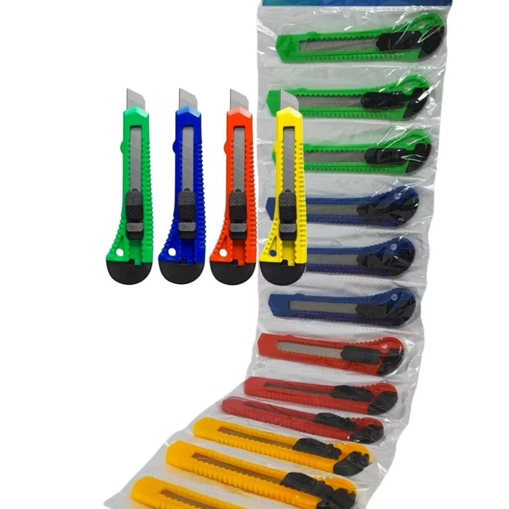 KIT COM 12 ESTILETES 15CM LÂMINA 18MM CORES VARIADAS