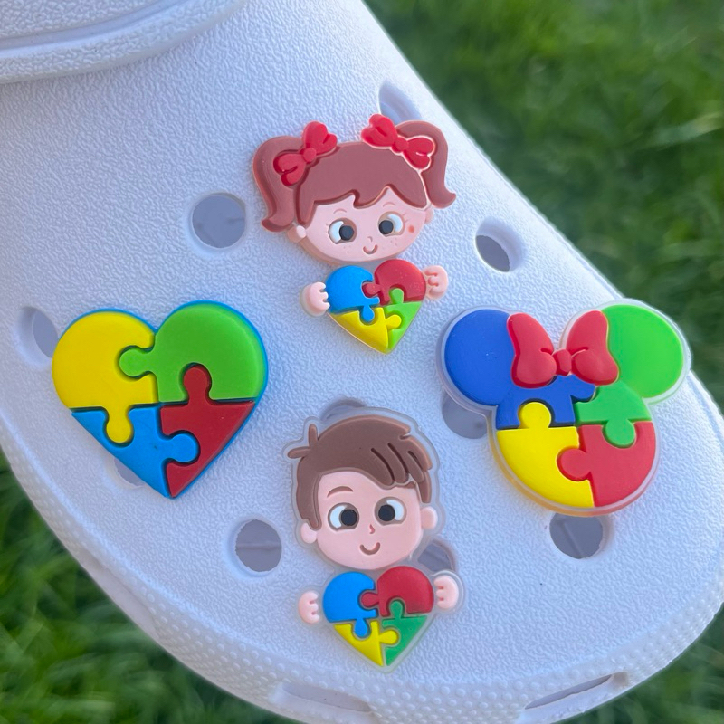 Kit Pins Autismo | Enfeite para Sapato Babuche | Acessório para Sandália Infantil Menino e Menina