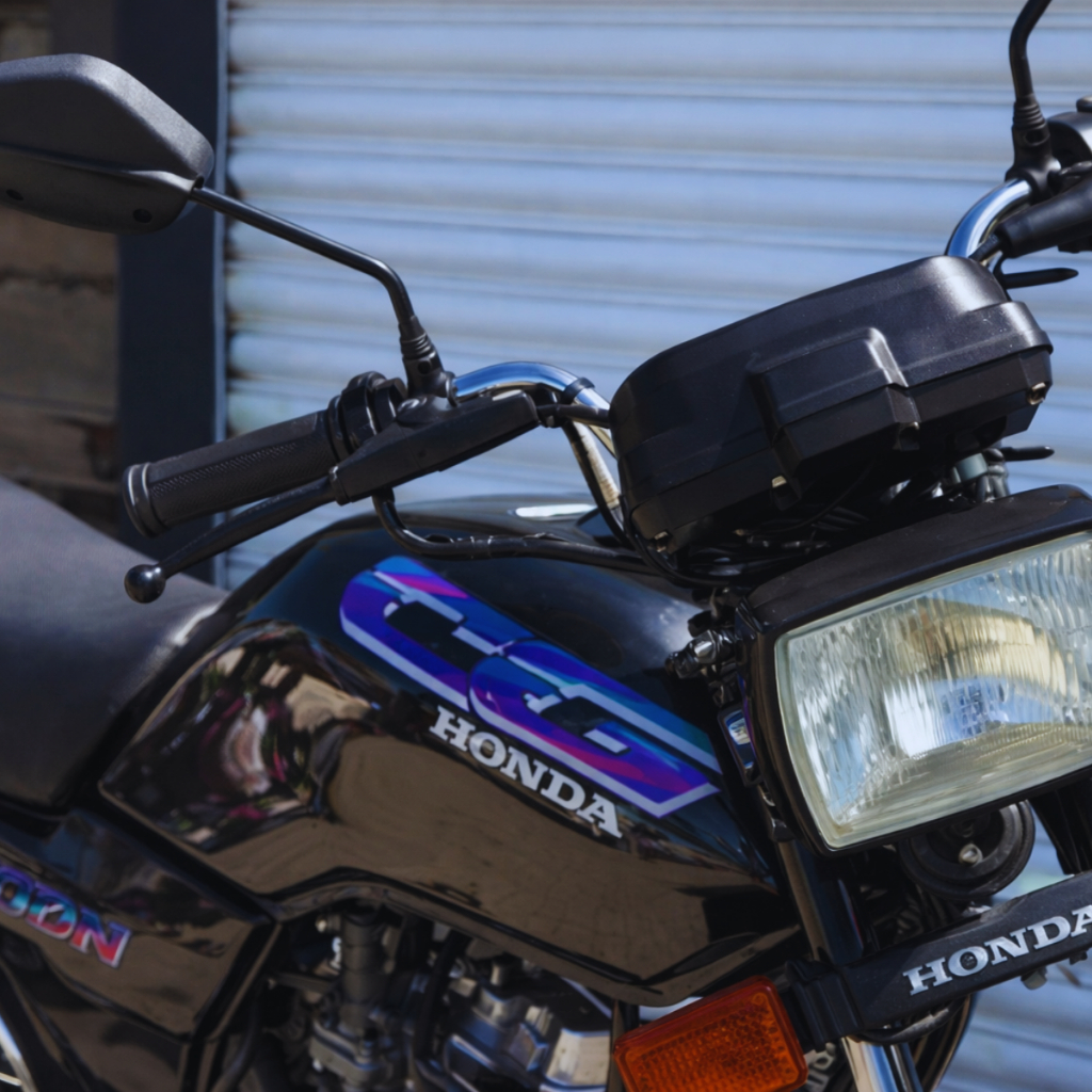 Par Manopla com Roldana Honda CG Titan 125 1999 a 2005 Wester WM8050 Original Punho · foto 2
