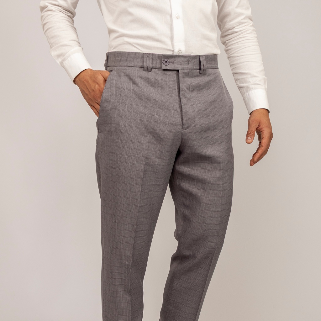 Calça Social Masculina Alfaiataria Slim Cinza Claro , Tecido Microfibra Xadrez e Cós transpassado, Sem barra — imagem 2 de 2