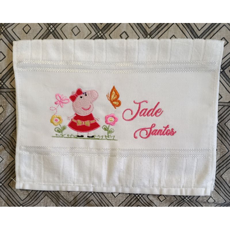 Toalhinha Escolar Lavabo Personalizada Bordada 30x45cm infantil Mundo Bita/Peppa Pig/Turma da Mônica/Patrulha Canina