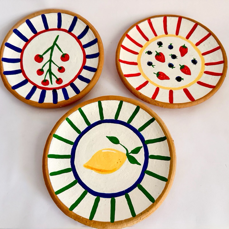 PRATOS DECORATIVOS TROPICALIA CERÂMICA ARTESANAL PINTADO A MÃO