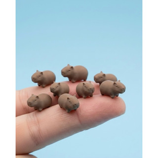 Kit com 10 Mini Capivaras fofas para decoração  - Pronta Entrega - Envio Rapido!!! Artigos de Festa.