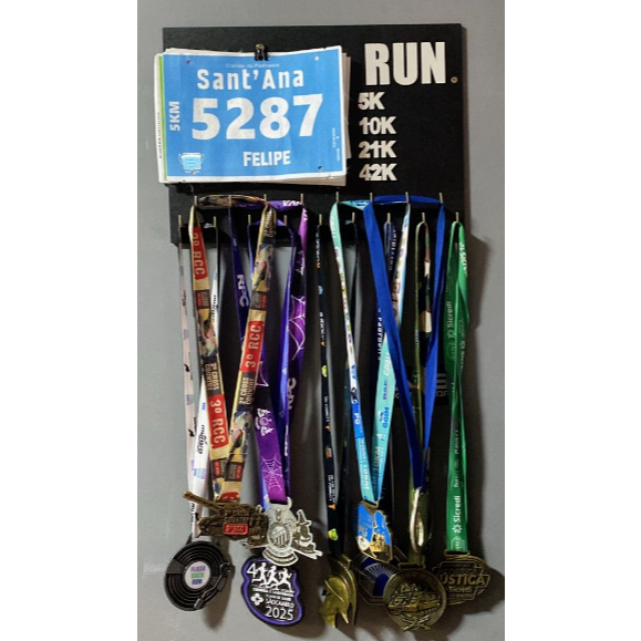 Kit 20 Porta Medalhas de Corrida em MDF parede – Quadro para Registrar Tempos de Provas de corrida