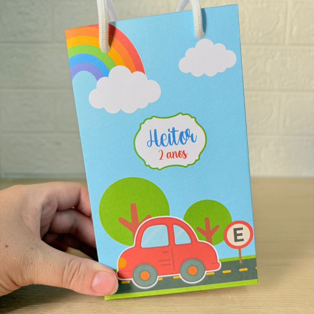 Sacolinha Personalizada Carrinhos  PEGUE E MONTE - Sacola Personalizada Suspresa - Lembrancinhas