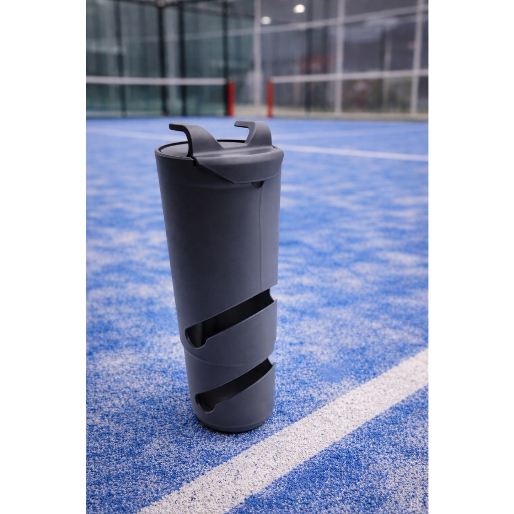 Suporte Padel, suporte bola, toalha e agarrafa de água