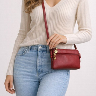 Carteira Feminina de Mão em Couro Premium com Alça Grande de Ombro e Zíper Reforçado Carteira para Celular - Original em Oferta na Shopee