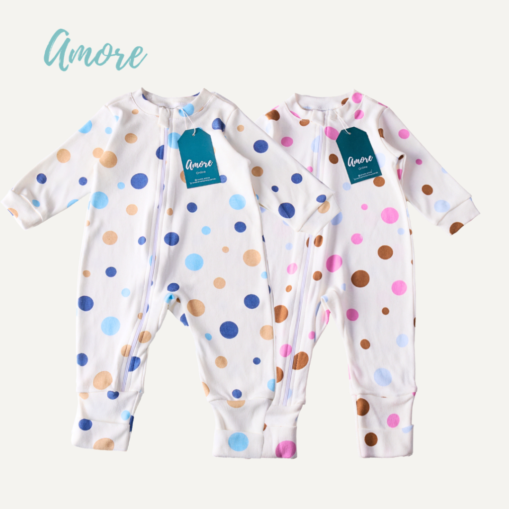 Roupa para Bebê Macacão Amore Vira Pé Bolinhas 100% Algodão