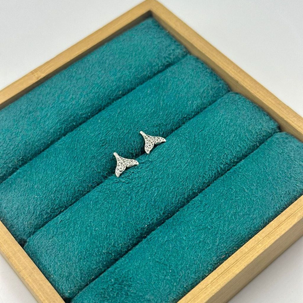 Brincos Prata 925 Rabo de Baleia/Sereia Bali em Oferta na Shopee