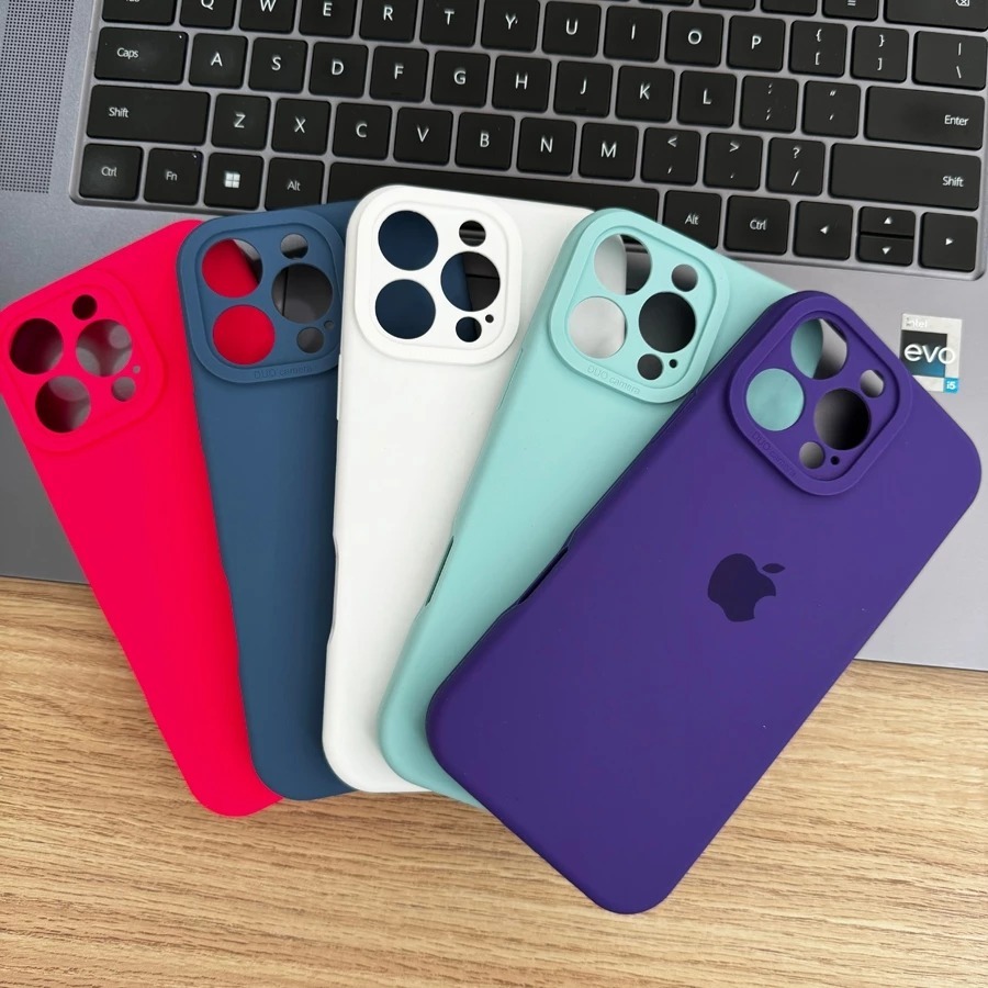 Capa Case Silicone IPhone 16 16pro 16promax QUADRADA Aveludada Proteção de Câmera Alto-Relevo