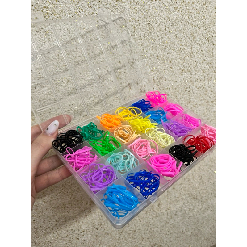 Kit 750 Elásticos de Cabelo Coloridos ,Caixa Organizadora com Divisórias, acessórios de cabelo ,pet shop,  pulseira
