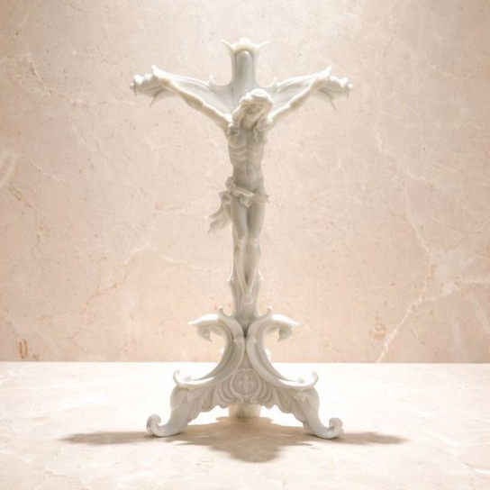 Jesus Cruz Mesa Decoração Enfeite Crisma Batismo Resina Católico Cristão Devoção Quaresma Proteção em Oferta na Shopee