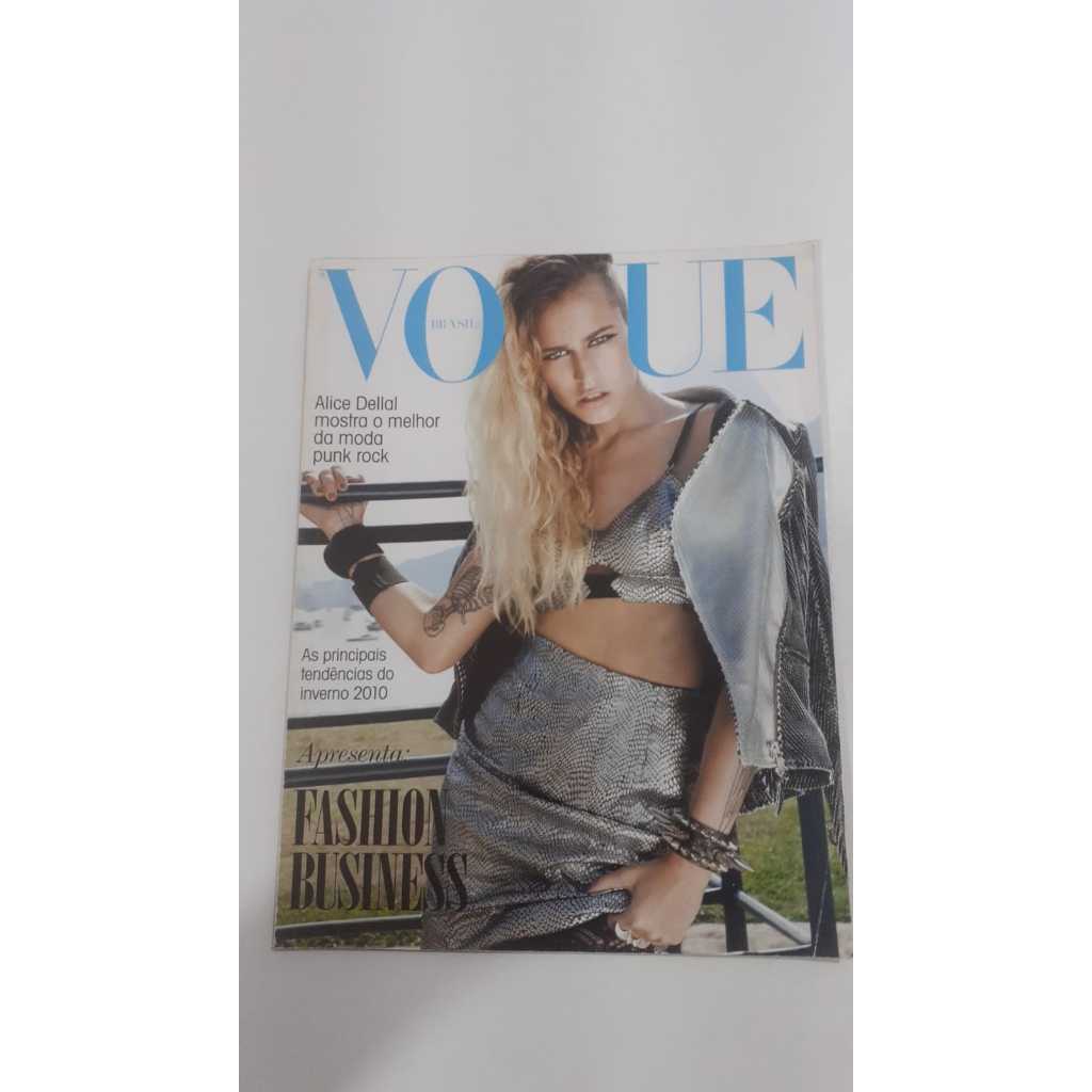 Revista Vogue Brasil Alice Dellal Punk Rock Business 22810