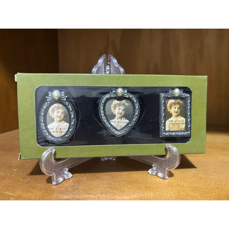 Kit 3 Mini Porta Retrato 3x4 Estilo Vitoriano Vintage Retrô Em Metal Decoração Presentes