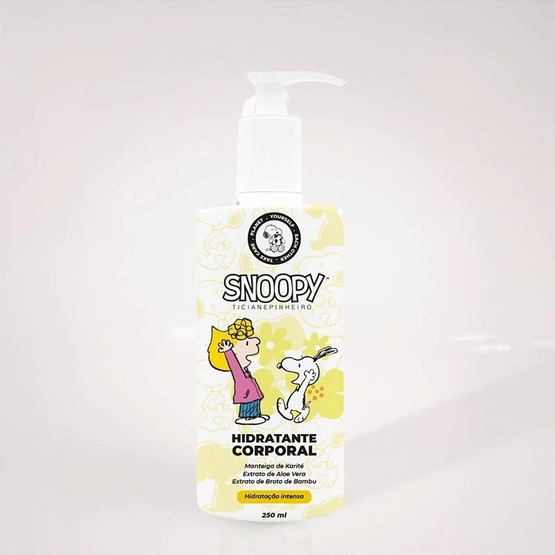 Hidratante Corporal Snoopy – Collab Ticiane Pinheiro | Indispensável para sua necessaire feminina