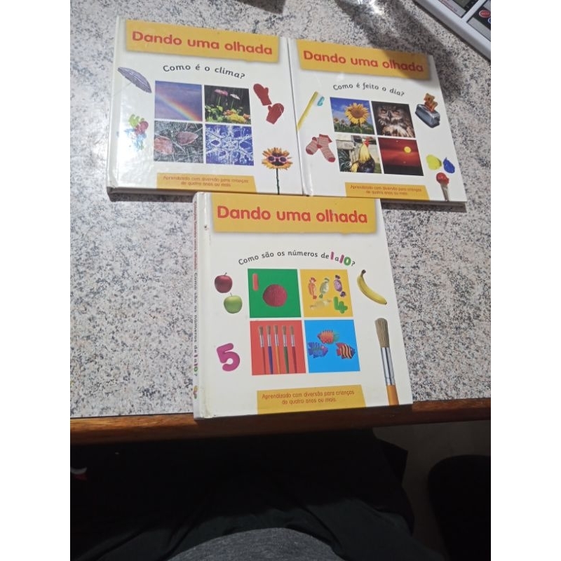 Livro Coleção Dando Uma Olhada