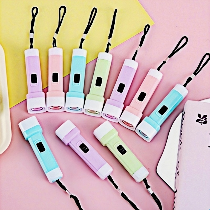 Kit 10/50 mini lanternas led chaveiro tática portátil noturna de longo alcance em Oferta na Shopee